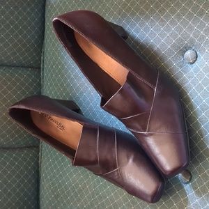 NWOT Sz 10M women's brown pump shoe